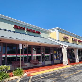 Westgate Square Shopping Center - Shopping Centers Near Me - Sunrise, Florida Westgate Square Shopping Center - Shopping Centers Near Me - Sunrise, Florida