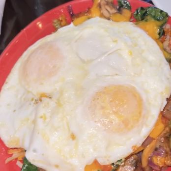 Eddie's Diner - Granny's Garden Skillet with 2 over easy eggs - Breakfast & Brunch Near Me - Plano, Texas