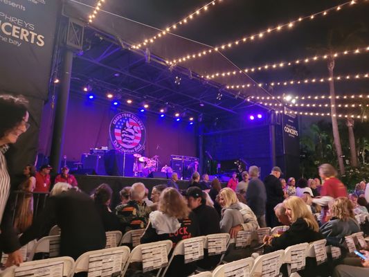 Humphreys SoCal Dining & Music by null