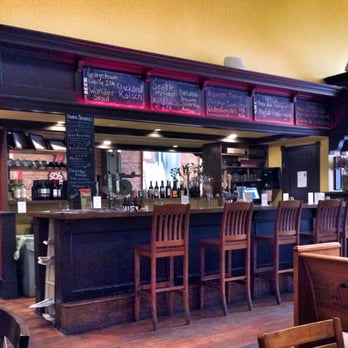 Brandywine Kitchen - The bar - New American Near Me - Bellingham, Washington