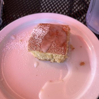 Mo's Egg House - Appetizer cake. Very bland - Breakfast & Brunch Near Me - Temecula, California Mo's Egg House - Appetizer cake. Very bland - Breakfast & Brunch Near Me - Temecula, California