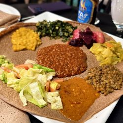 Zagol Ethiopian Restaurant - Veggie combo platter