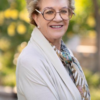 Country Real Estate - Terri Juergens - Real Estate Services Near Me - Tehachapi, California Country Real Estate - Terri Juergens - Real Estate Services Near Me - Tehachapi, California