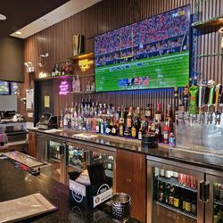 Minooka Sports Bar & Grill