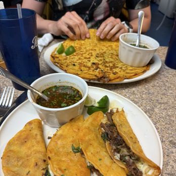 La Auténtica - BIRRIA TACOS - Mexican Near Me - Ocean City, New Jersey La Auténtica - BIRRIA TACOS - Mexican Near Me - Ocean City, New Jersey