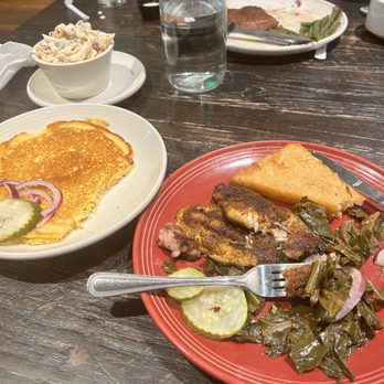 ZIM S CAFE Updated May 2024 290 Photos 200 Reviews 215 W Main