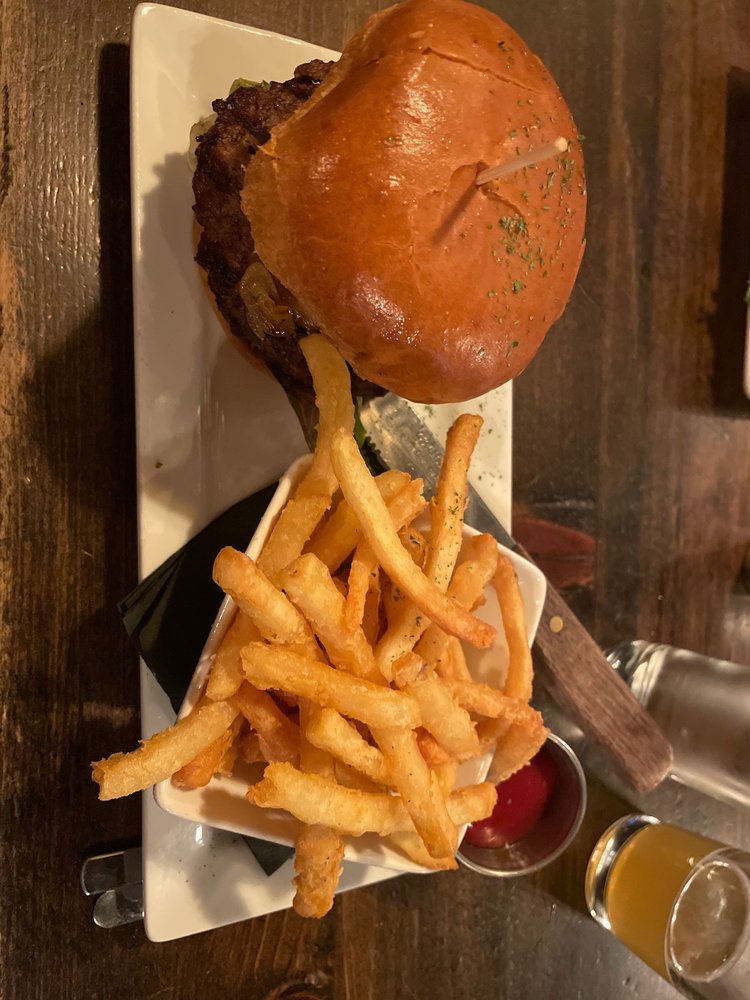 THE KETTLE BLACK KITCHEN & PUB 1080 Photos & 1320 Reviews 1 N 1st