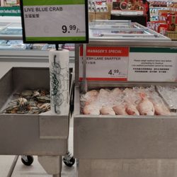 T&T Supermarket - Snapper & Blue Crab