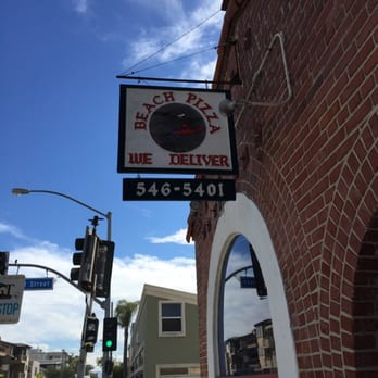 Beach pizza - Located next to Moon's Market.  Free parking for patrons! - Pizza Near Me - Manhattan Beach, California