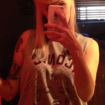 Glowing Salon - Sara is amazing!!! Got my blue hair out back to platinum! Spilt end n moisture treatment! Feeling on top on the world! - Hair Salons Near Me - Fillmore, California