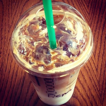Starbucks - Iced caramel macchiato (!!!!) - Coffee & Tea Near Me - Hove, BNH Starbucks - Iced caramel macchiato (!!!!) - Coffee & Tea Near Me - Hove, BNH
