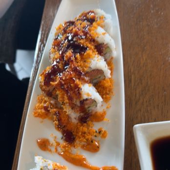Kona Grill - Tigard - Sushi Bars Near Me - Tigard, Oregon