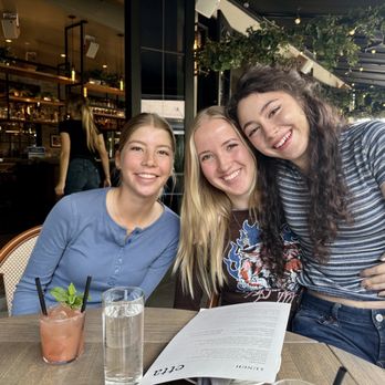 etta - Lunch ladies - New American Near Me - Scottsdale, Arizona