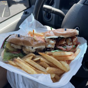 Fishbone Seafood - Shrimp Po' Boy! Look at those BIG SHRIMP!!! - Seafood Near Me - Compton, California Fishbone Seafood - Shrimp Po' Boy! Look at those BIG SHRIMP!!! - Seafood Near Me - Compton, California