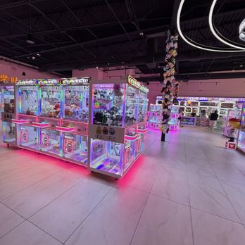 Claw City - Video Game Stores Near Me - Tomball, Texas