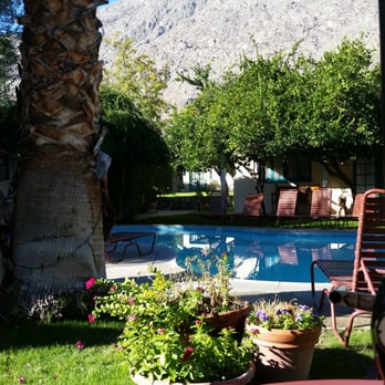 Casa Cody - Breakfast view - Hotels Near Me - Palm Springs, California