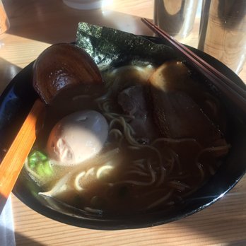 KINTON RAMEN COMMERCE GATE - I tried my best but the sun was too strong. - Ramen Near Me - Markham, Ontario KINTON RAMEN COMMERCE GATE - I tried my best but the sun was too strong. - Ramen Near Me - Markham, Ontario