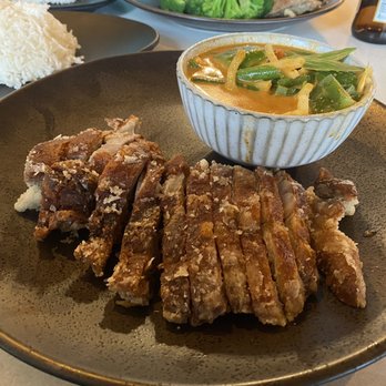 Suri Sushi Thai - Crispy duck with red curry - Ramen Near Me - Weston , Florida Suri Sushi Thai - Crispy duck with red curry - Ramen Near Me - Weston , Florida