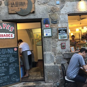 La Lluna - Tapas Bars Near Me - Tossa de Mar, GI
