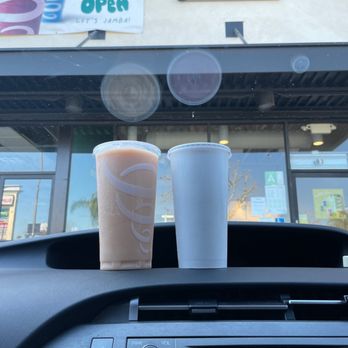 Jamba - Post Protein Berry Workout Pea and White Gummi - Juice Bars & Smoothies Near Me - Van Nuys, California