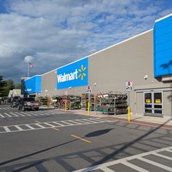 Walmart Supercenter - Walmart Supercenter, Lewisburg