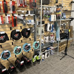 Music151 - Our selection of pro audio - including Pig Hog cables