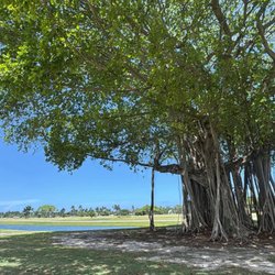 Hollywood Beach Golf Resort