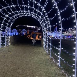 Daystar Television Network - Christmas lights
