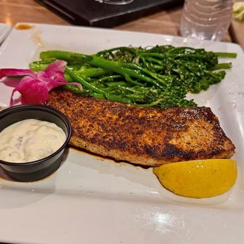 Steve's Steakhouse - Swordfish - Steakhouses Near Me - Avalon, California
