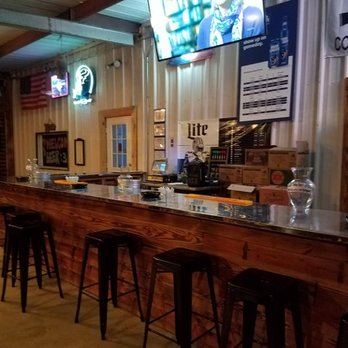 Beer:30 - a bar with bar stools - Sports Bars Near Me - Wharton, Texas