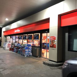 Snack and Shop - Entrance