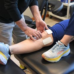 Bronston Chiropractic Clinic - Dr. Sterba with patient
