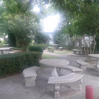 Lunch At Sam's - They have an fantastic outside eating spot too... - American Near Me - Houston, Texas Lunch At Sam's - They have an fantastic outside eating spot too... - American Near Me - Houston, Texas