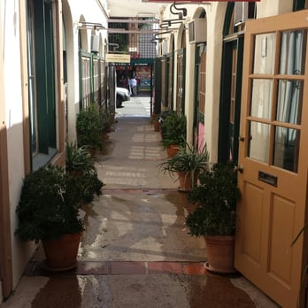 Artisan's Patio - View toward Hollywood Blvd. - Arts & Entertainment Near Me - Los Angeles, California