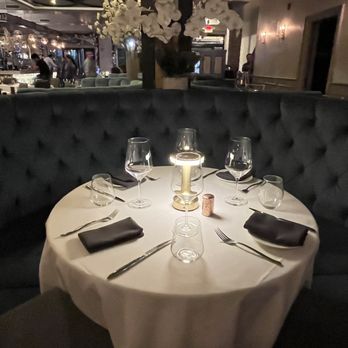 Nonna Carola - Indoor seating very elegant and somewhat private - Italian Near Me - Mamaroneck, New York Nonna Carola - Indoor seating very elegant and somewhat private - Italian Near Me - Mamaroneck, New York