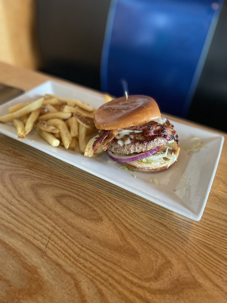 QUAKER STEAK & LUBE CLOSED 132 Photos & 157 Reviews 110 Andrew Dr