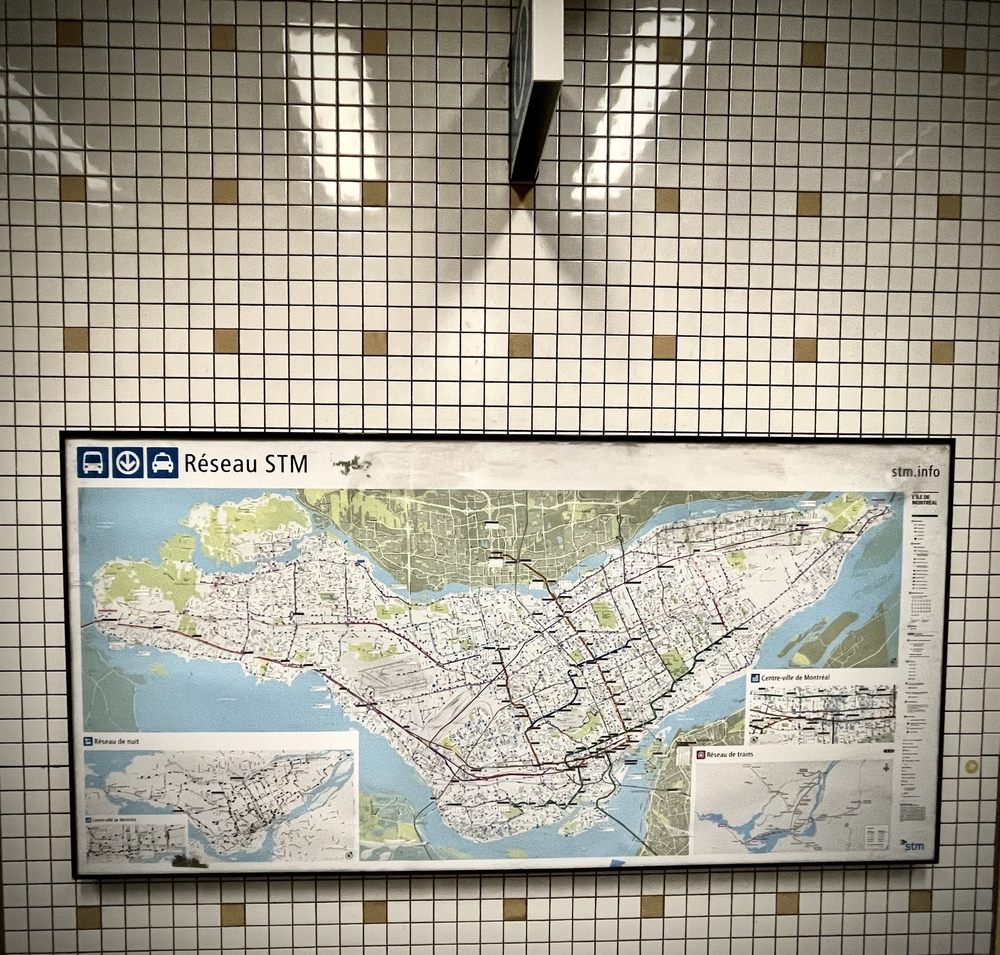 PLACE-D’ARMES - Updated May 2024 - 960 rue Saint-Urbain, Montréal ...