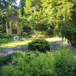 Les Saisons - The Bridge at the Rain Garden.