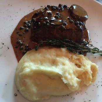 Libra - Beef tenderloin entree (McDonalds would have even done better) - Breakfast & Brunch Near Me - Orlando, Florida