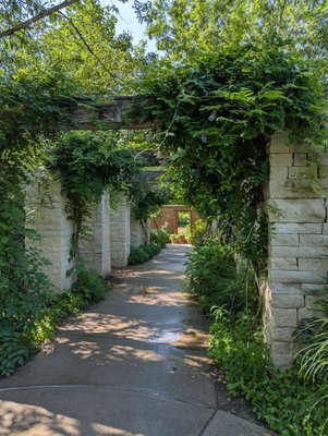 Lauritzen Gardens by null