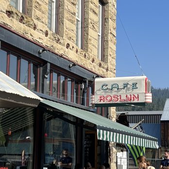 Roslyn Cafe - Cute exterior - American Near Me - Roslyn, Washington Roslyn Cafe - Cute exterior - American Near Me - Roslyn, Washington