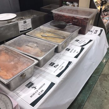 Robert Fresh Market - Grocery Near Me - New Orleans, Louisiana