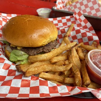 Little Matt's - Cheeseburger and fries - Burgers Near Me - Houston, Texas Little Matt's - Cheeseburger and fries - Burgers Near Me - Houston, Texas