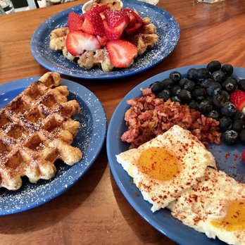 Shaky Alibi - Liege waffle with strawberries and a side of their traditional Belgium spread.  It's called speculoos like [Speck-Coo-Loose] - Coffee & Tea Near Me - Los Angeles, California