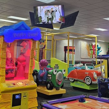 Chuck E. Cheese - Pizza Near Me - Goodyear, Arizona Chuck E. Cheese - Pizza Near Me - Goodyear, Arizona