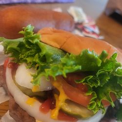 Joe’s In and Out - Addictive fresh burgers