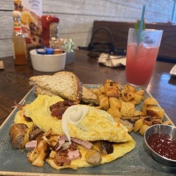 First Watch - The Works Omelet with Watermelon Wake-up - Breakfast & Brunch Near Me - Georgetown, Texas