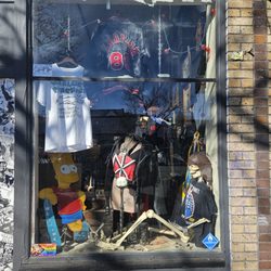 Scavenged Goods - Right window