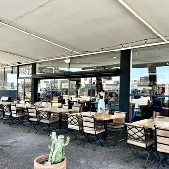 Valentine - Cocktail Bars Near Me - Phoenix, Arizona
