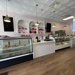 Ava Marie Handmade Chocolates and Ice Cream - Store interior